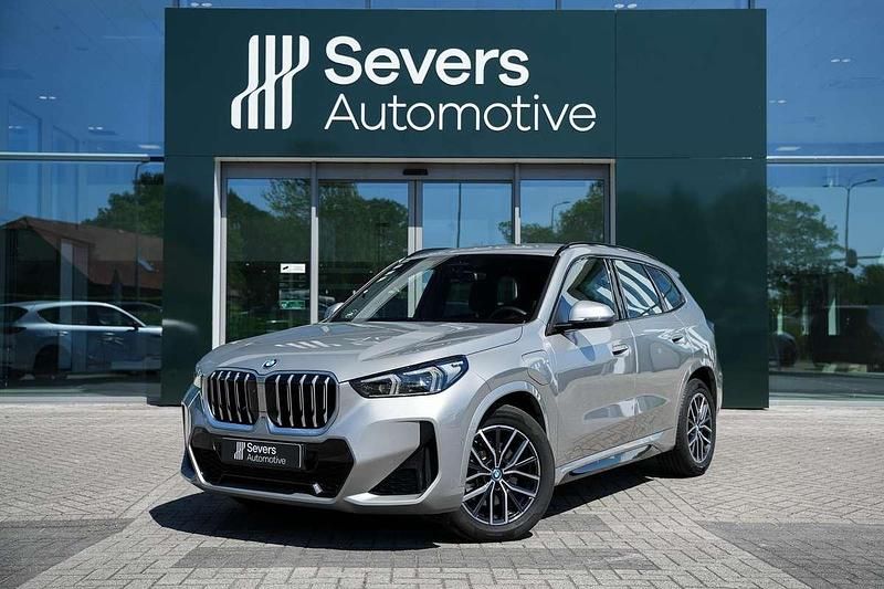 Zilver Gebruikt 2025 BMW X1 M Sport SUV | € 50.988 (Eerlijke prijs) - Afbeelding 1/4
