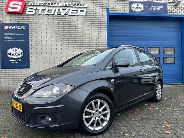 Grijs Gebruikt 2011 Seat Altea XL MPV | € 5.950 (Iets duurder) - Afbeelding 1/4