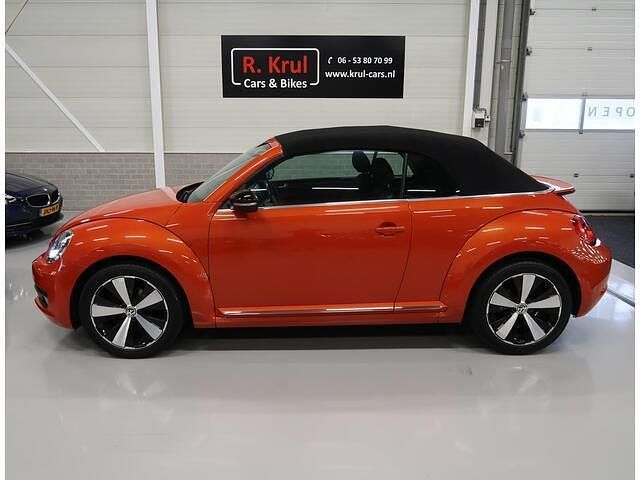 Occasion VW Beetle CLUB 105 PK (77 kW) 2016 Oranje Cabriolet