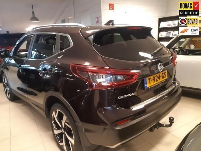 Paars Gebruikt 2021 Nissan Qashqai Premium Edition SUV | € 21.750 (Eerlijke prijs) - Afbeelding 1/4