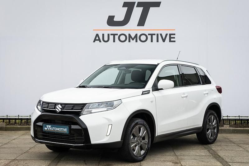Wit Occasion 2025 Suzuki Vitara SUV | € 23.400 (Goede deal) - Afbeelding 1/4