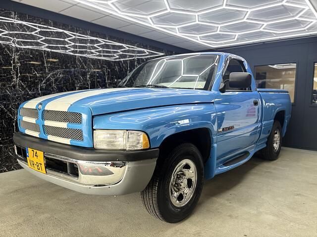 Blauw Gebruikt 1995 Dodge Magnum Van | € 7.950 - Afbeelding 1/4
