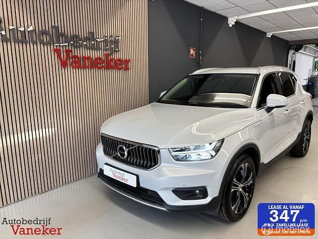 Grijs Gebruikt 2020 Volvo XC40 Inscription SUV | € 25.950 (Goede deal) - Afbeelding 1/4