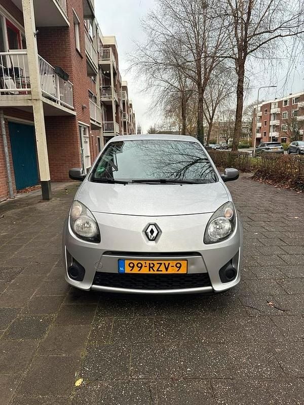 Occasion 2011 Renault Twingo Collection Hatchback | € 2.199 (Goede deal) - Afbeelding 1/4