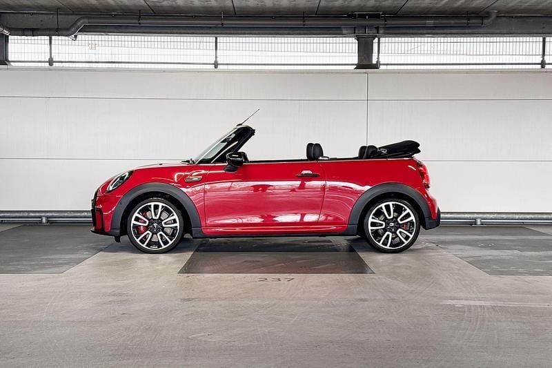 Occasion Mini John Cooper Works Cabriolet 231 PK (169 kW) 2023 Rood Cabriolet