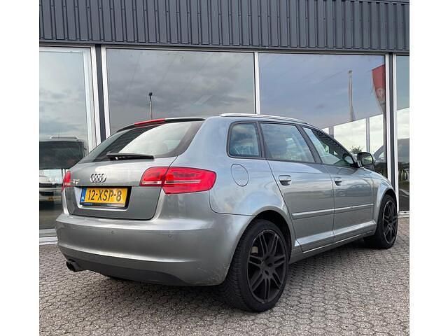 Occasion Audi A3 Sportback Ambiente 160 PK (117 kW) 2008 Grijs Hatchback
