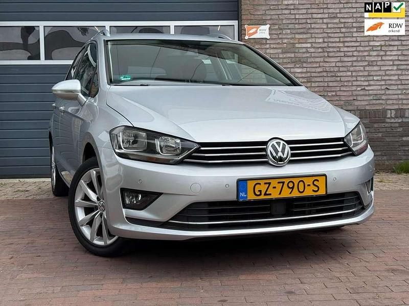 Grijs Gebruikt 2015 VW Golf Sportsvan Highline MPV | € 14.940 (Eerlijke prijs) - Afbeelding 1/4