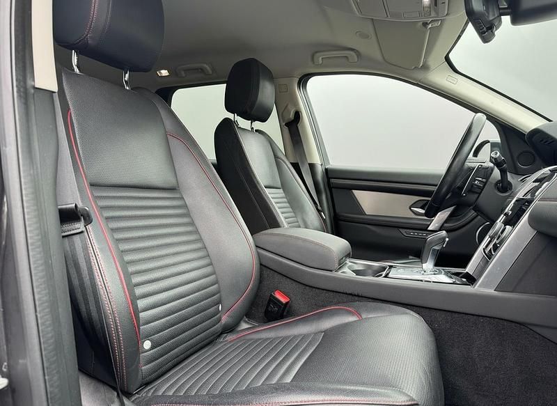 Occasion Land Rover Discovery Sport HSE Dynamic 300 PK (220 kW) 2022 Grijs (metallic) SUV