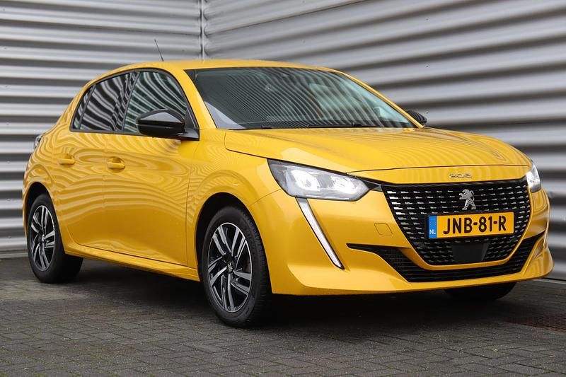 Occasion Peugeot 208 Allure 2023 Geel Hatchback
