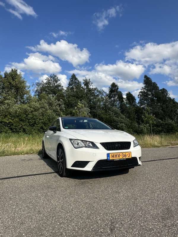 Gebruikt 2013 Seat Leon SC Style Hatchback | € 8.500 - Afbeelding 1/4