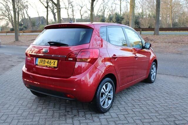 Occasion Kia Venga 124 PK (91 kW) 2018 Rood Hatchback