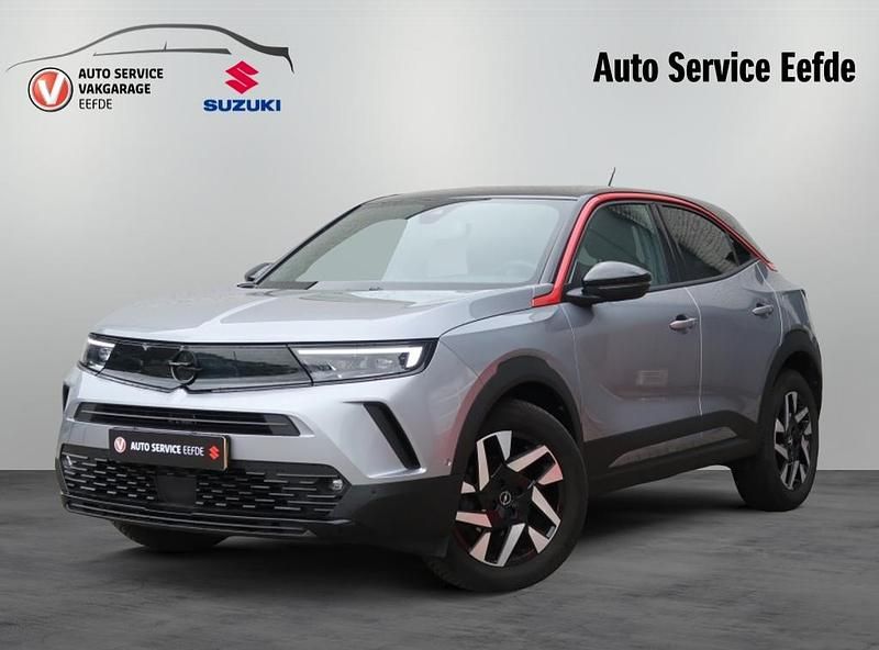 Grijs Gebruikt 2022 Opel Mokka GS Line SUV | € 21.499 (Goede deal) - Afbeelding 1/4