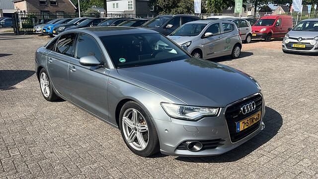 Grijs Gebruikt 2013 Audi A6 S-Line Sedan | € 19.499 (Duur) - Afbeelding 1/4