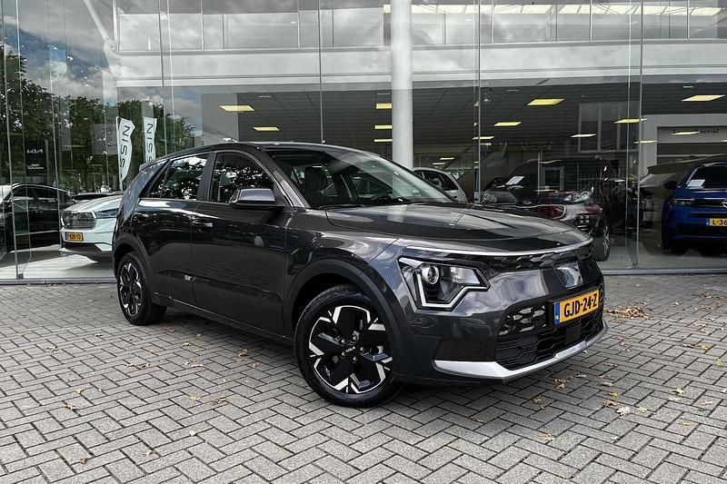 Occasion Kia e-Niro Light 150 kW (204 PK) 2024 Grijs SUV