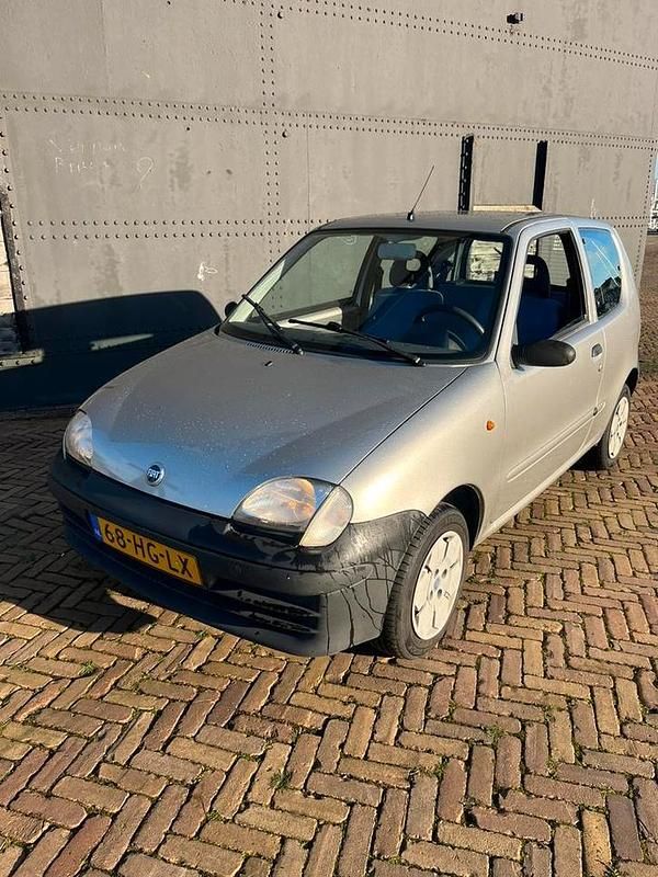 Gebruikt 2001 Fiat Seicento Hatchback | € 850 (Eerlijke prijs) - Afbeelding 1/4