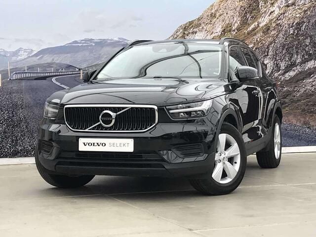 Zwart Occasion 2020 Volvo XC40 Momentum SUV | € 27.950 (Eerlijke prijs) - Afbeelding 1/4