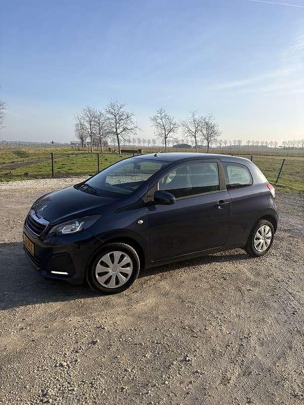 Occasion Peugeot 108 Access 69 PK (50 kW) 2015 Sedan