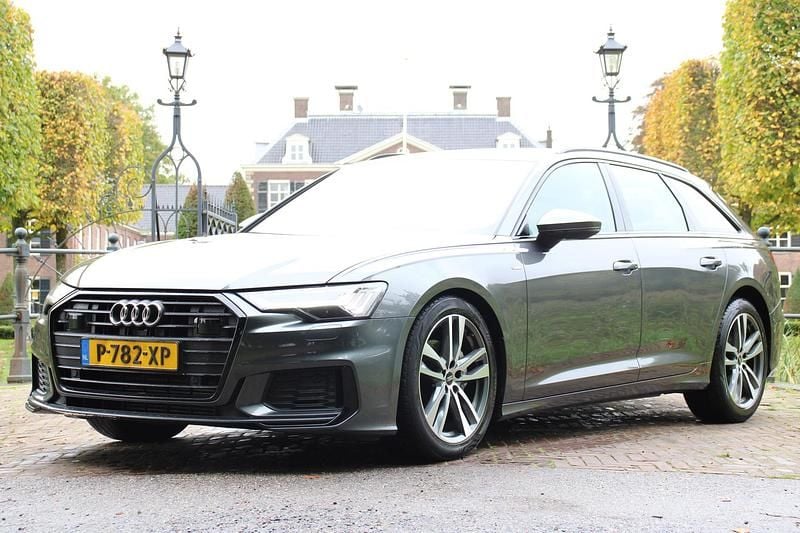 Grijs Gebruikt 2022 Audi A6 S-Line Stationwagen | € 39.895 - Afbeelding 1/3