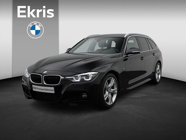 Zwart Gebruikt 2019 BMW 318 M Sport Stationwagen | € 23.900 (Iets duurder) - Afbeelding 1/4