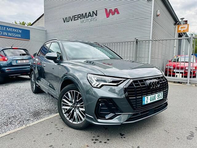 Grijs Occasion 2024 Audi Q3 S-Line SUV | € 39.550 (Super prijs) - Afbeelding 1/4