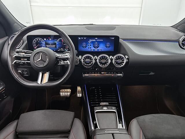 Occasion Mercedes GLA250 AMG 218 PK (160 kW) 2023 Grijs (metallic) SUV