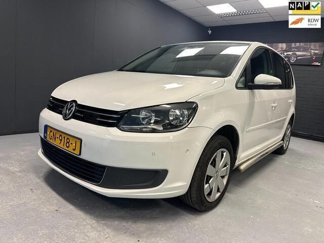 Wit Gebruikt 2015 VW Touran MPV | € 6.499 (Goede deal) - Afbeelding 1/4