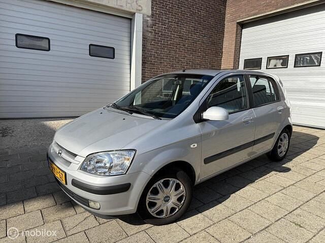 Occasion Hyundai Getz 82 PK (60 kW) 2004 Grijs Hatchback