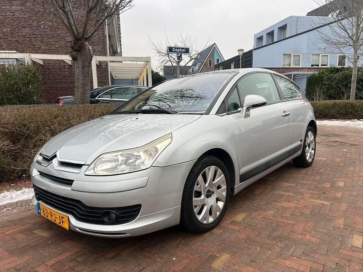 Occasion 2005 Citroën C4 VTR Sport | € 1.699 (Iets duurder) - Afbeelding 1/4
