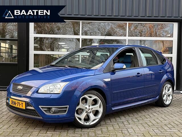Blauw Gebruikt 2006 Ford Focus Performance Edition Hatchback | € 19.950 (Eerlijke prijs) - Afbeelding 1/4