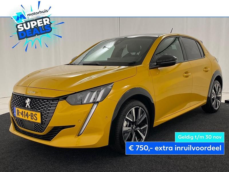 Geel Gebruikt 2022 Peugeot 208 GT-line Hatchback | € 20.740 (Eerlijke prijs) - Afbeelding 1/4