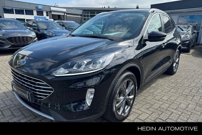 Zwart Gebruikt 2020 Ford Kuga Titanium SUV | € 23.450 (Goede deal) - Afbeelding 1/4