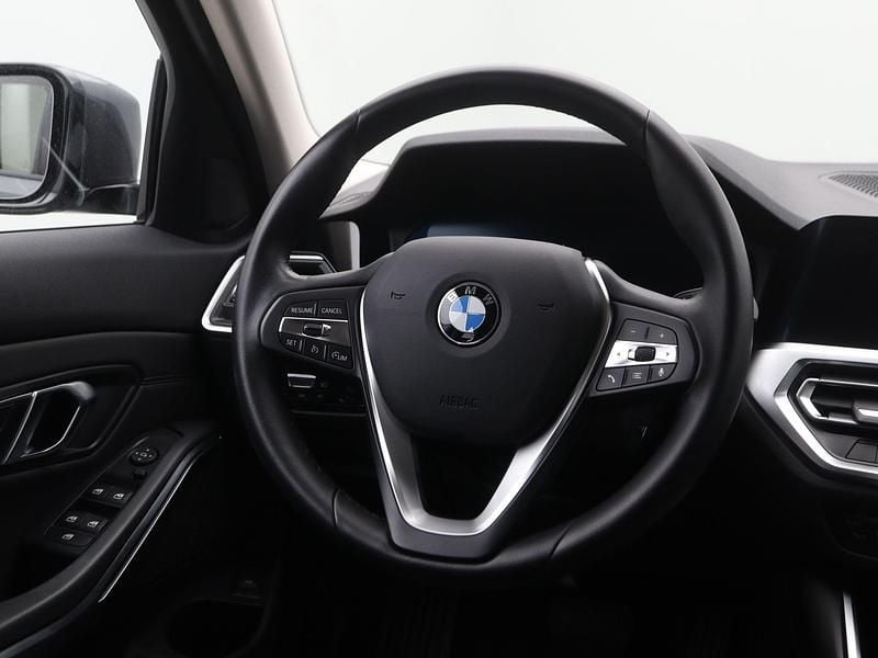 Occasion BMW 320 Executive 184 PK (135 kW) 2021 Grijs Stationwagen