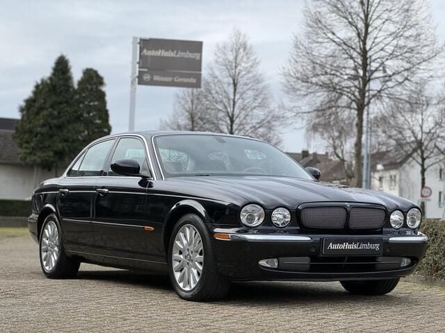 Zwart Gebruikt 2003 Jaguar XJ Executive Sedan | € 9.990 (Super prijs) - Afbeelding 1/4