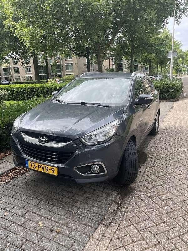 Grijs Gebruikt 2011 Hyundai ix35 Style SUV | € 8.250 (Eerlijke prijs) - Afbeelding 1/4