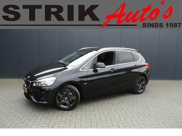 Zwart Gebruikt 2016 BMW 216 Executive Stationwagen | € 14.989 (Eerlijke prijs) - Afbeelding 1/4