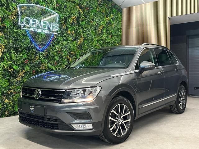 Grijs, metallic lak Gebruikt 2016 VW Tiguan Highline SUV | € 21.890 (Eerlijke prijs) - Afbeelding 1/4