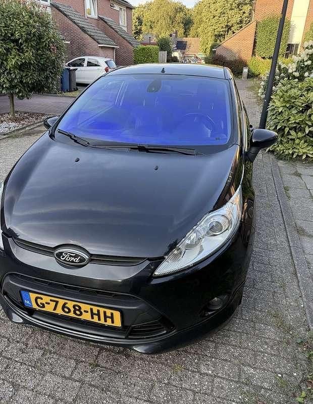 Zwart Gebruikt 2012 Ford Fiesta ST-Line Hatchback | € 2.000 (Super prijs) - Afbeelding 1/4