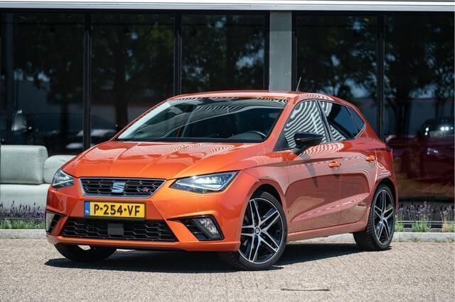 Oranje Gebruikt 2018 Seat Ibiza FR Hatchback | € 14.990 (Goede deal) - Afbeelding 1/4