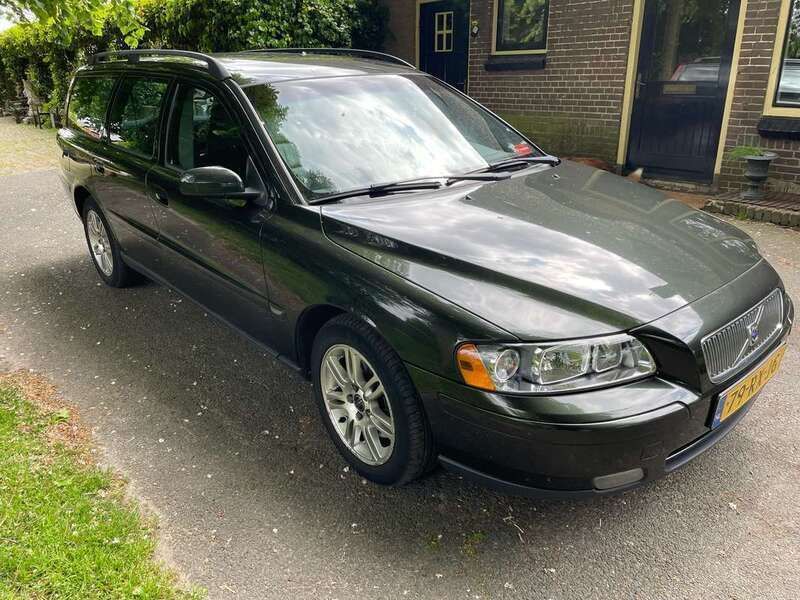 Groen Gebruikt 2005 Volvo V70 Ocean Race Stationwagen | € 2.999 (Goede deal) - Afbeelding 1/4