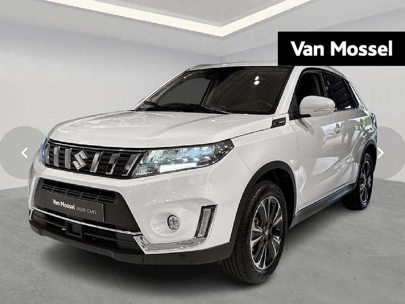 Wit Gebruikt 2025 Suzuki Grand Vitara X-TRA SUV | € 34.900 - Afbeelding 1/4