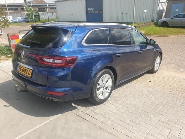 Occasion Renault Talisman LIMITED 159 PK (116 kW) 2019 Blauw, metallic lak Stationwagen