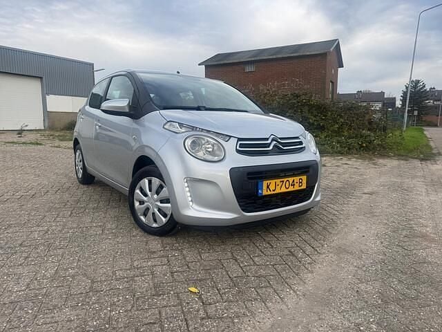 Grijs Gebruikt 2016 Citroën C1 Feel Hatchback | € 6.495 (Eerlijke prijs) - Afbeelding 1/4