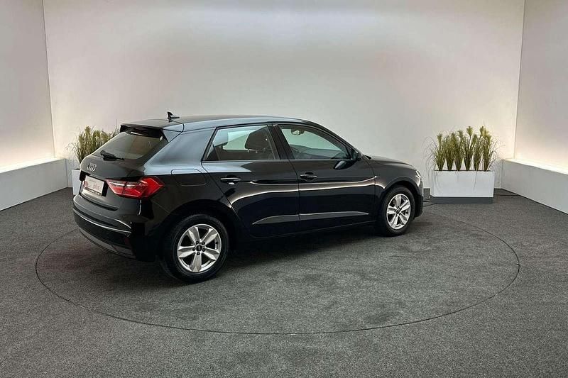 Occasion Audi A1 Sportback Proline 95 PK (69 kW) 2022 Mythoszwart metallic Hatchback