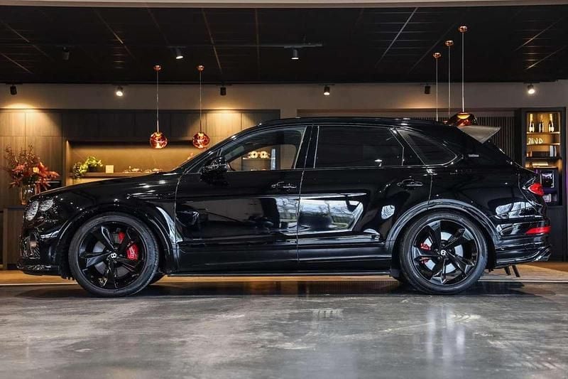 Occasion Bentley Bentayga 551 PK (405 kW) 2021 Zwart SUV