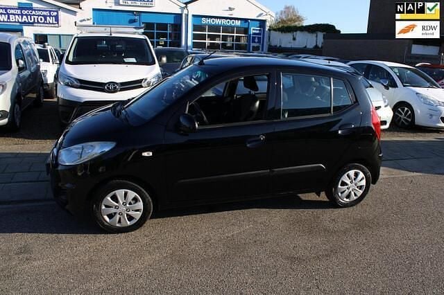 Zwart Gebruikt 2012 Hyundai i10 Hatchback | € 4.250 (Eerlijke prijs) - Afbeelding 1/4