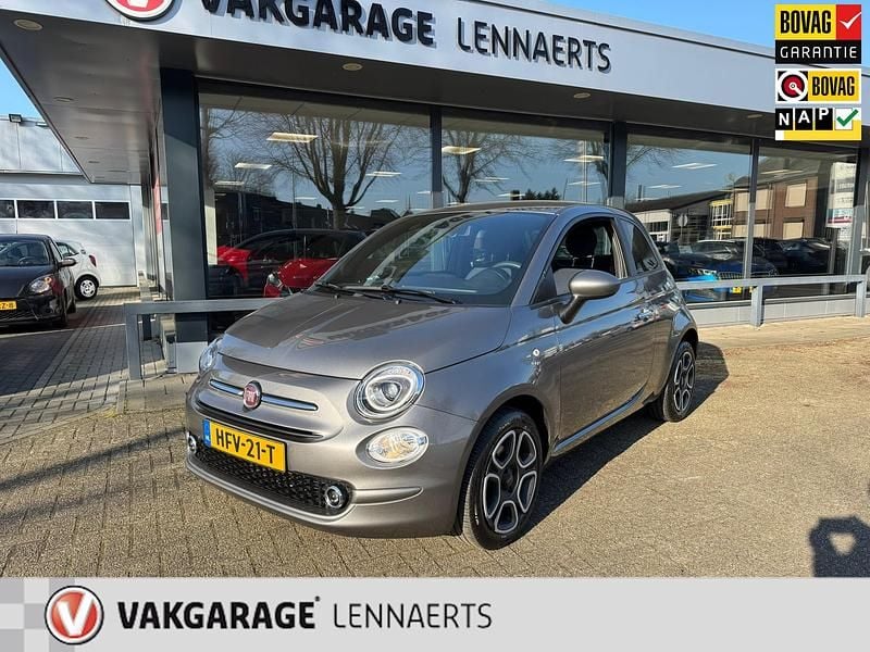 Grijs Occasion 2023 Fiat 500 Club Hatchback | € 13.635 (Eerlijke prijs) - Afbeelding 1/4