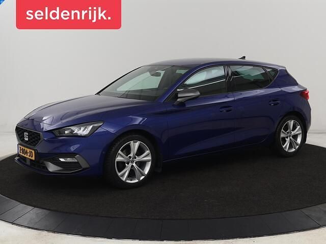 Blauw Occasion 2021 Seat Leon FR Hatchback | € 21.400 (Eerlijke prijs) - Afbeelding 1/4