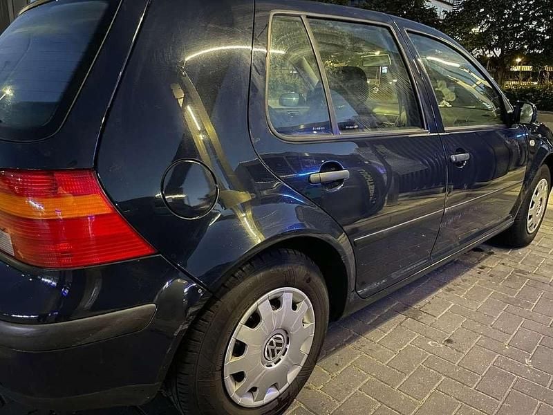 Occasion VW Golf 105 PK (77 kW) 2001 Sedan