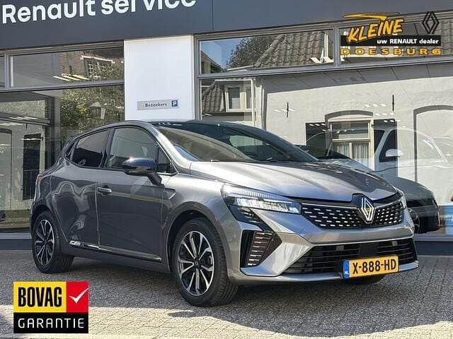 Grijs Gebruikt 2023 Renault Clio V Techno Hatchback | € 23.400 (Iets duurder) - Afbeelding 1/3