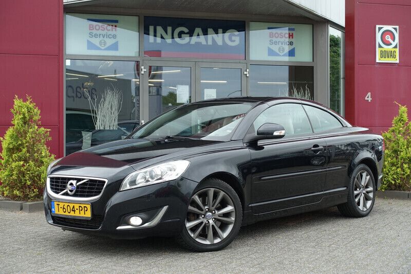 Zwart Gebruikt 2013 Volvo C70 Kinetic Cabriolet | € 8.750 (Eerlijke prijs) - Afbeelding 1/4
